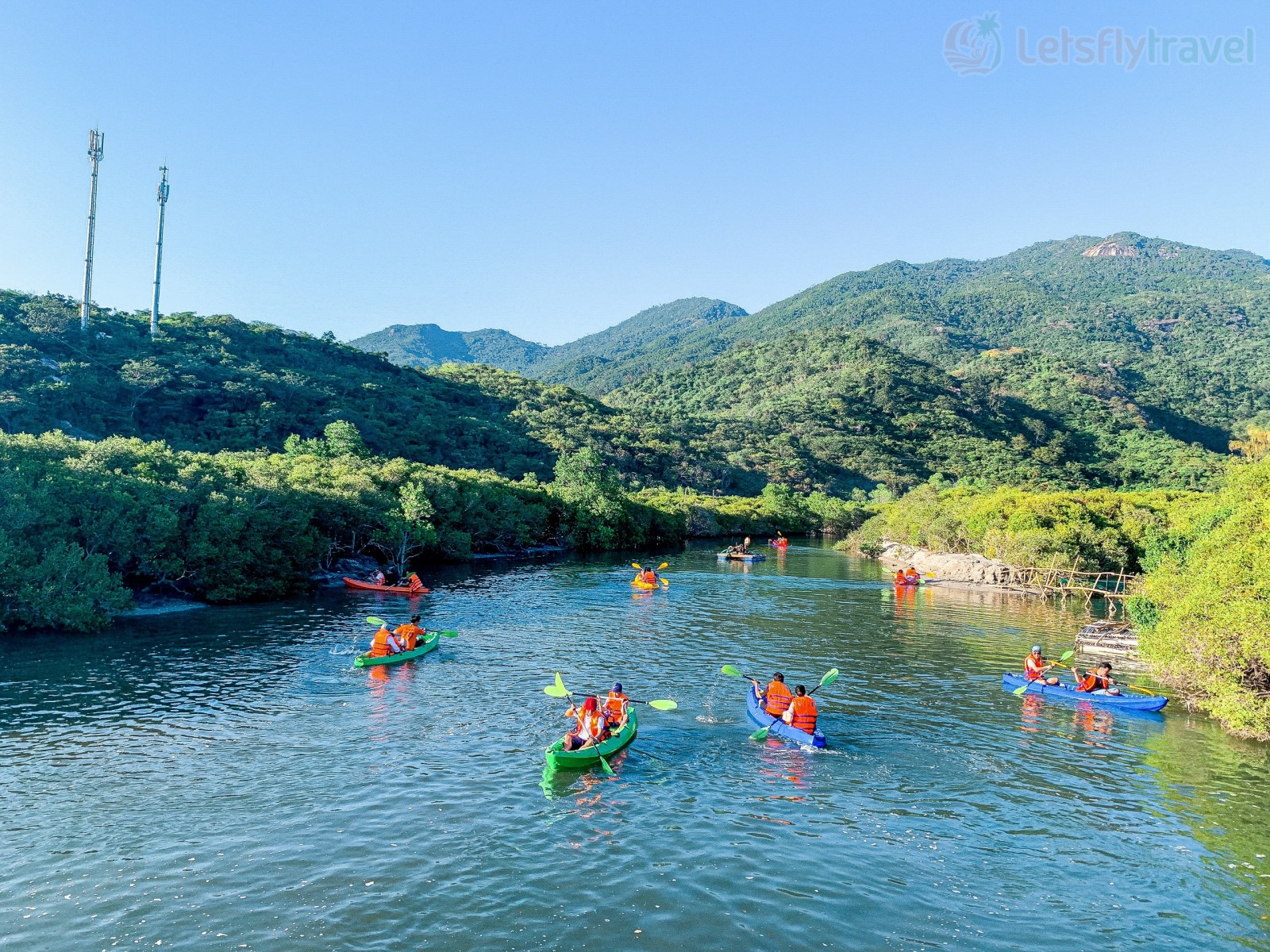 tour cam trai ngam hoang hon vinh nha phu (20)